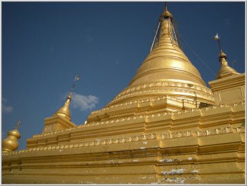 stupapayamandalay5.jpg