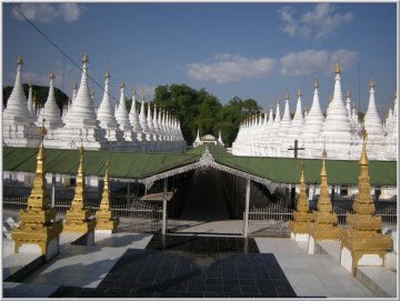 stupapayamandalay7.jpg
