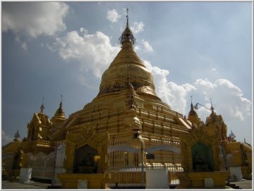 stupapayamandalay13.jpg
