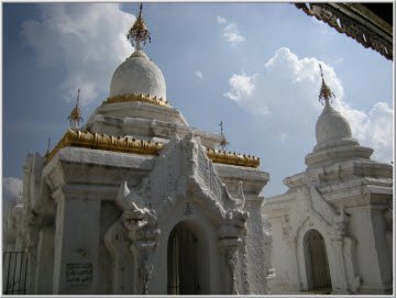 stupapayamandalay8.jpg